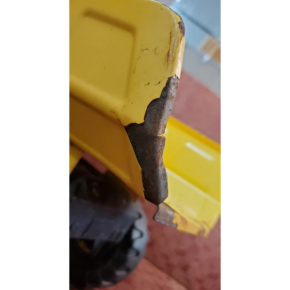 Vintage 1993 Tonka XMB-975 Construction Dump Truck Pressed Steel Yellow Black